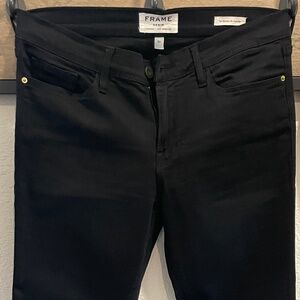 Frame Skinny Jeans. Never worn out or washed!!!